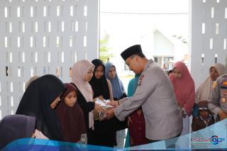 Kapolres Langkat Beri Santunan Anak Yatim, Wujud Kepedulian Polri untuk Masyarakat